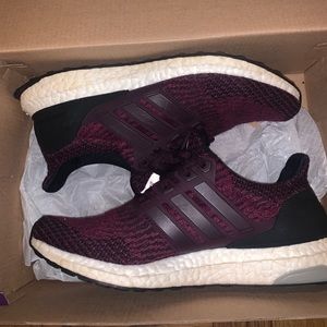 Adidas Ultra Boost Running Sneaker size 7.5 Women